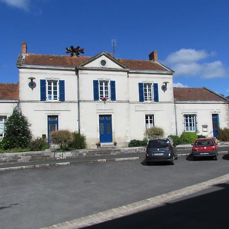 L'Ancien Hotel De Ville Foussais Экстерьер фото